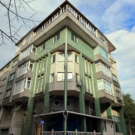 Гостевой дом Corner Park Center 3*