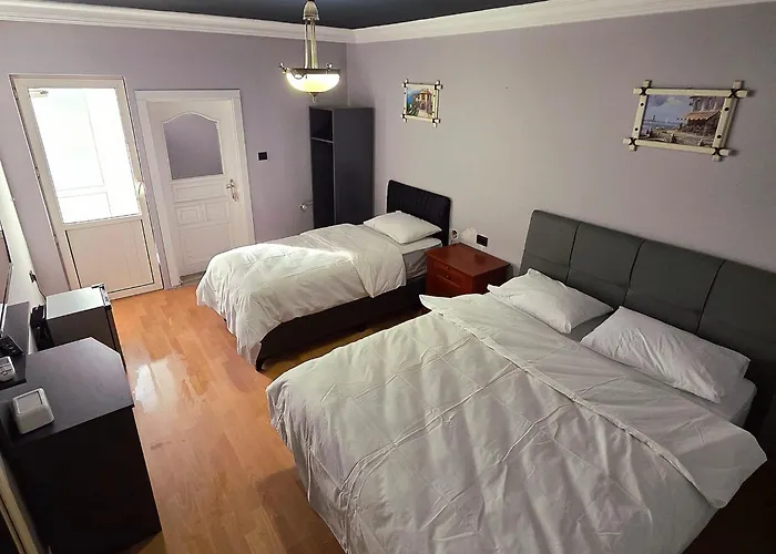 Corner Park Guest house 3*